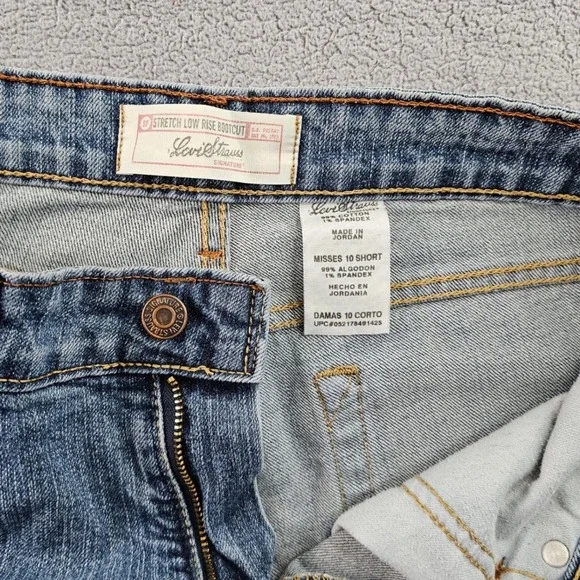 Signature by Levi Strauss & Co. Bootcut Jeans Women's 10 Blue Stretch Low Rise - Picture 10 of 15